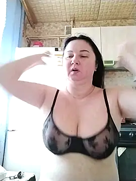 Snapshot of Holly-69 chatting on March 2025 01:08:02 PM Holly-69 online show from March 2025 01:08:02 PM