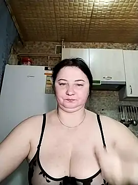 Snapshot of Holly-69 chatting on March 2025 04:15:02 PM Holly-69 online show from March 2025 04:15:02 PM