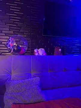 missycanoo online show from March 2025 03:12:01 AM