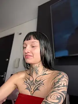 Annie LS online show from December 2024 08:37:01 PM
