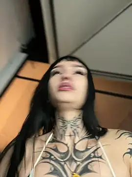 Annie LS online show from February 2025 01:58:02 AM