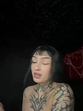 Annie LS online show from March 2025 09:46:02 PM