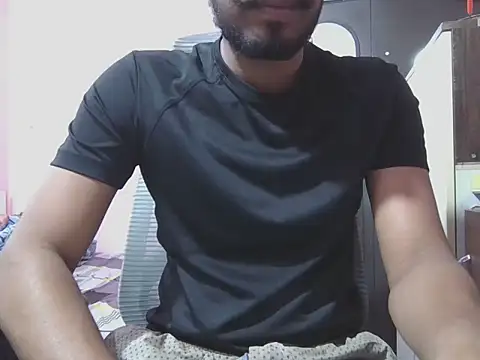 KissesBoyAD online show from October 2025 05:28:01 PM