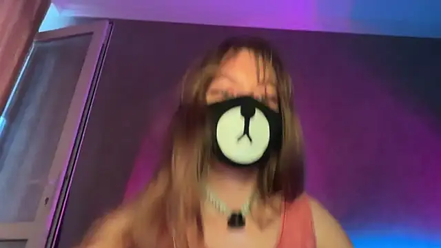 Snapshot of Your_Little_Bear chatting on May 2026 03:15:01 AM Your Little Bear online show from May 2026 03:15:01 AM