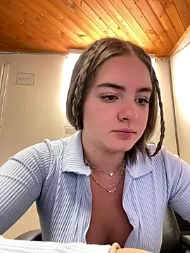 imlindapink online show from October 2025 03:19:02 PM