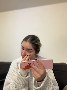 imlindapink online show from March 2026 02:32:01 PM