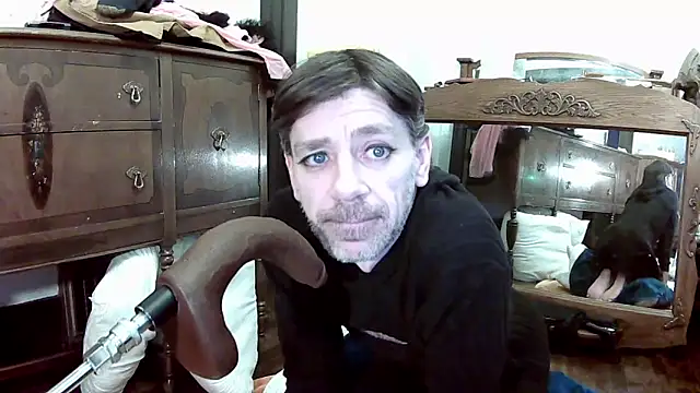 MaxJr8008 online show from February 2026 10:35:01 AM