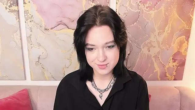 fiamoory online show from October 2025 01:17:02 AM