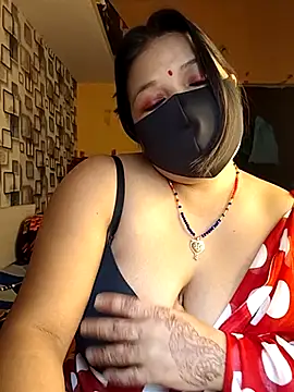 Radhikadavi879 online show from January 2026 05:44:01 AM