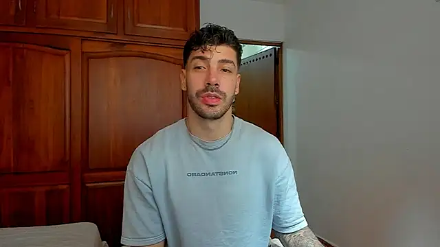 Guyinthemountain online show from May 2026 01:08:01 PM