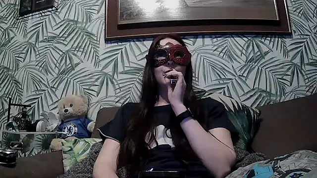 LexiSnowUK online show from April 2026 08:56:01 AM