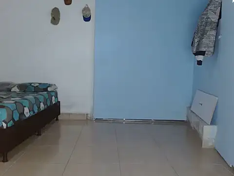 latino hotxxx online show from February 2026 05:05:02 PM