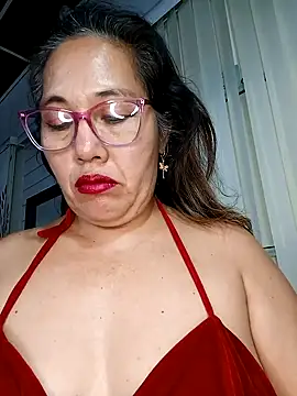 anniecoopeer online show from February 2025 10:23:02 PM