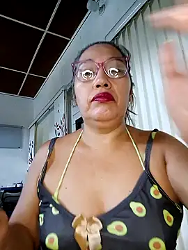 anniecoopeer online show from February 2025 06:38:01 PM