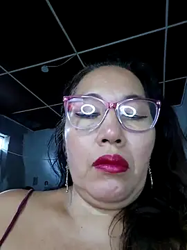 anniecoopeer online show from March 2025 10:31:02 PM