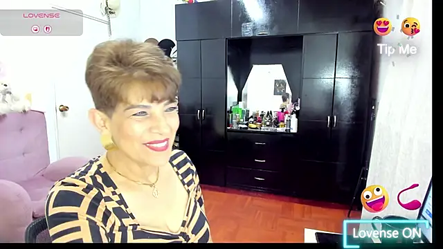 Angelina Stone 65 online show from November 2025 11:04:01 PM