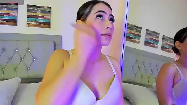 samanthasweeth online show from January 2025 01:41:02 PM