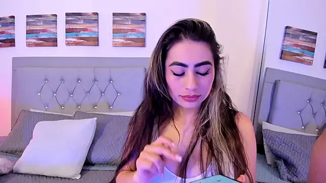samanthasweeth online show from March 2025 07:28:01 PM