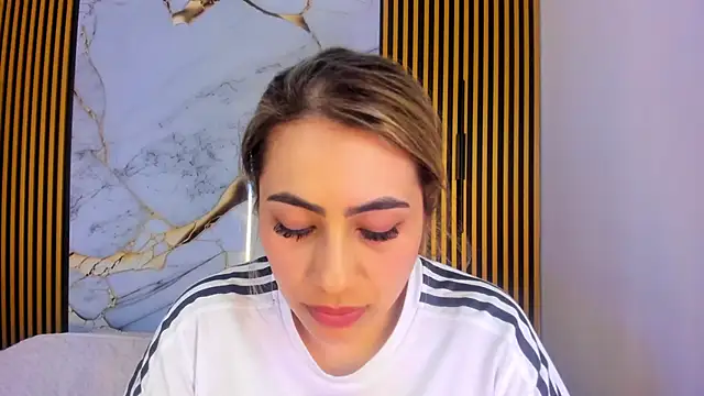 samanthasweeth online show from October 2025 07:35:02 PM