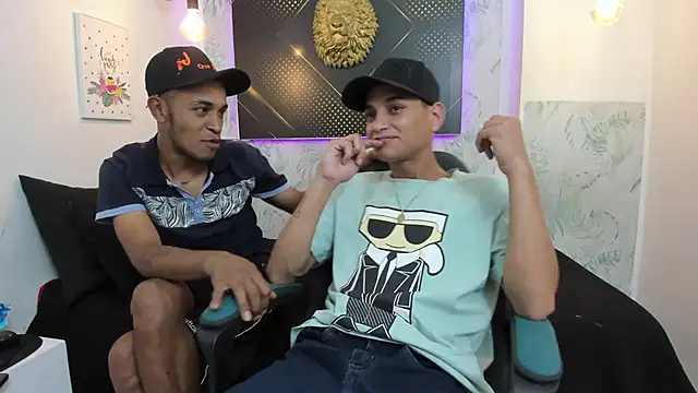 JordanAndAndrew online show from February 2025 07:41:02 PM