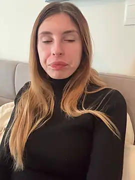 emma05 online show from February 2026 07:06:02 AM