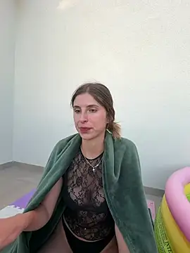 emma05 online show from June 2026 04:41:02 PM