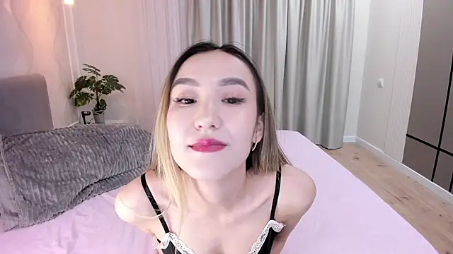 Snapshot of Hensuan chatting on December 2024 04:21:02 PM Hensuan online show from December 2024 04:21:02 PM