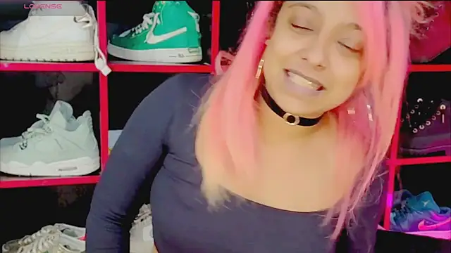 Indianbrownie online show from April 2026 05:10:01 PM