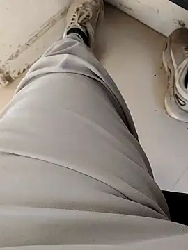 MrNick74 online show from December 2025 04:08:01 AM