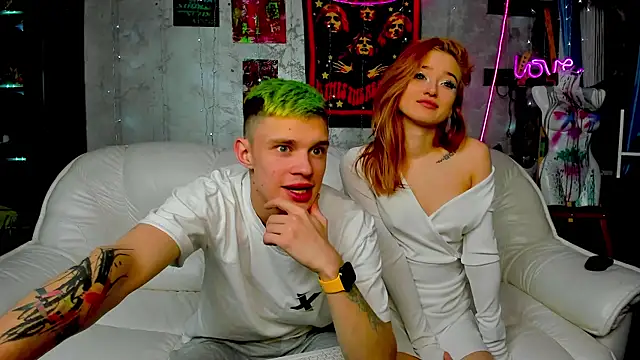 Snapshot of eva_and_adam1 chatting on February 2025 06:40:02 PM eva and adam1 online show from February 2025 06:40:02 PM