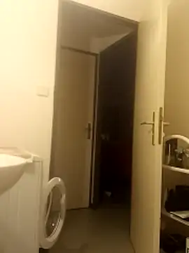 Snapshot of crems77 chatting on February 2026 12:15:02 AM crems77 online show from February 2026 12:15:02 AM