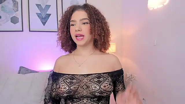 JulianaWaldo online show from November 2025 02:39:01 PM