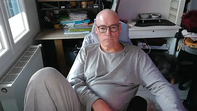 bogland33 online show from February 2025 05:02:02 PM