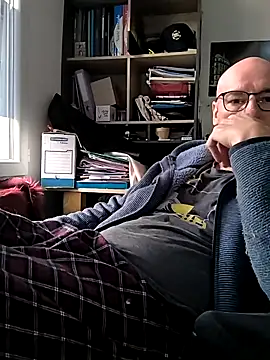 bogland33 online show from March 2025 01:40:02 PM