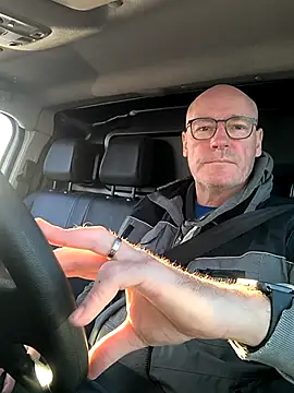 bogland33 online show from October 2025 04:29:02 PM