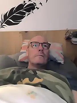 bogland33 online show from October 2025 12:35:02 AM