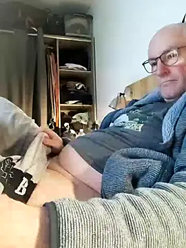 bogland33 online show from February 2026 08:05:02 PM