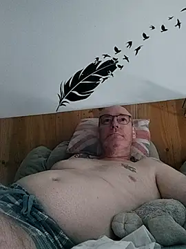 Snapshot of bogland33 chatting on July 2026 06:46:01 PM bogland33 online show from July 2026 06:46:01 PM