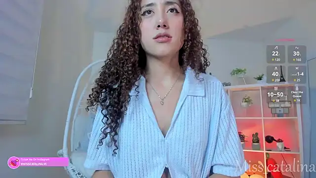 miss catalinaa online show from February 2025 11:33:01 AM