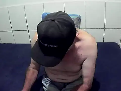 pierdona online show from December 2025 08:16:02 PM