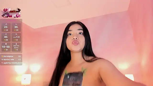 Snapshot of AuroraFiore chatting on March 2025 01:45:02 AM AuroraFiore online show from March 2025 01:45:02 AM