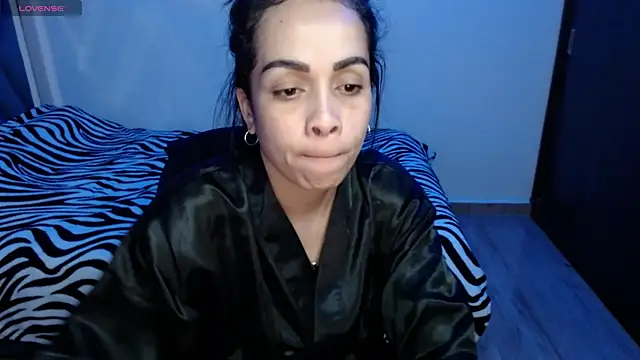 Amber Lovely online show from October 2025 12:19:02 AM