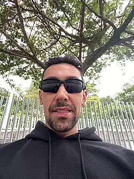 dantedesirexx online show from September 2025 06:02:01 PM