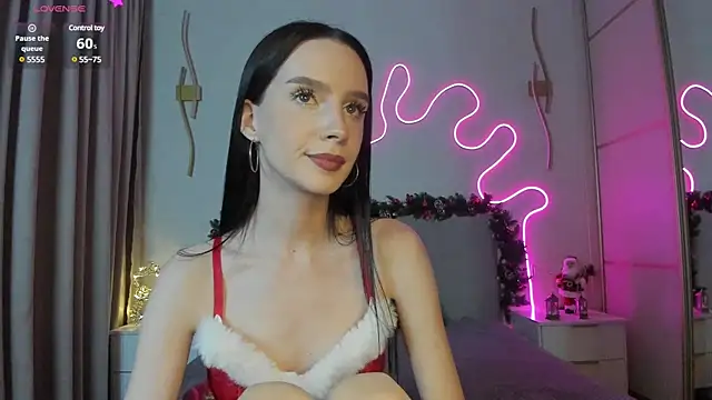 Snapshot of flora_off chatting on December 2024 05:29:02 PM flora off online show from December 2024 05:29:02 PM