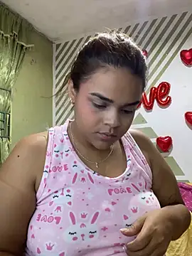 Evabigass online show from November 2025 08:09:01 PM