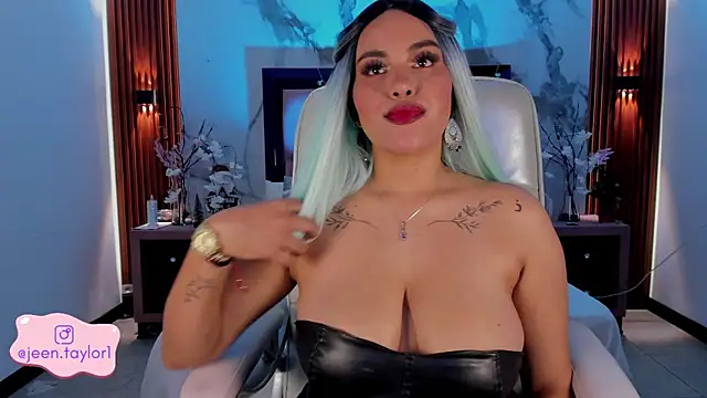 Jeen Taylor online show from December 2025 08:07:02 PM