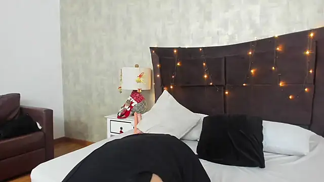 RoxieJackson online show from December 2024 11:45:01 AM