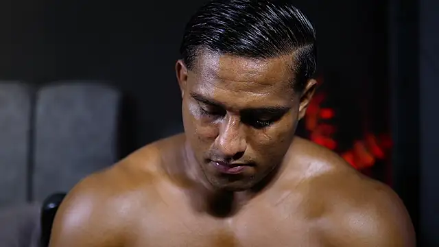 CallumMuscle online show from November 2025 07:57:01 PM