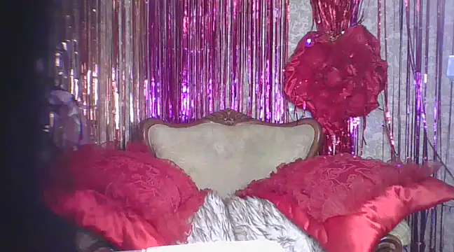 Izabella gold online show from March 2025 04:50:02 AM