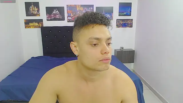 Booy Hott online show from December 2024 02:48:02 PM